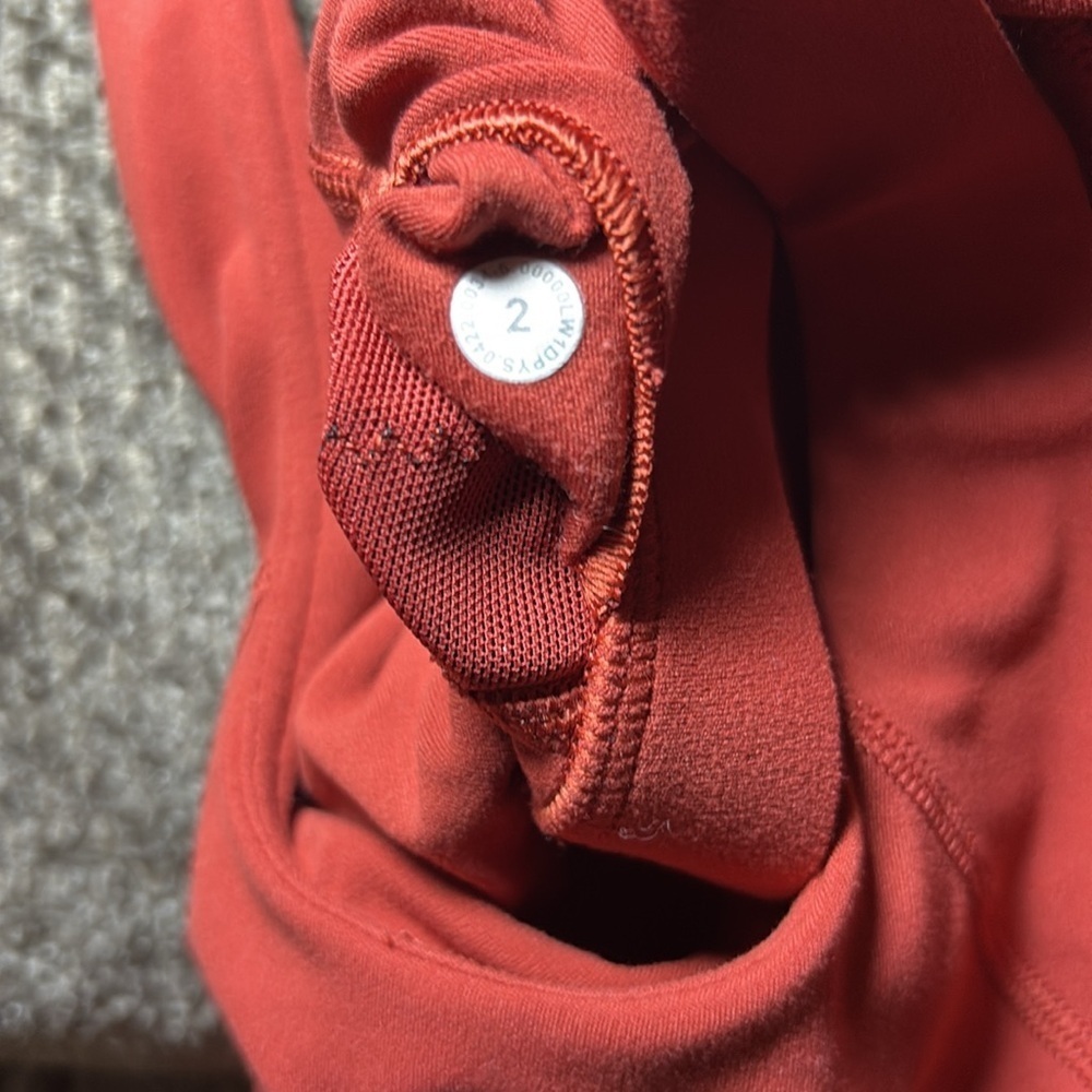 Lululemon Align High Neck Rust Tank Top Cayenne size 2 - Picture 2 of 5